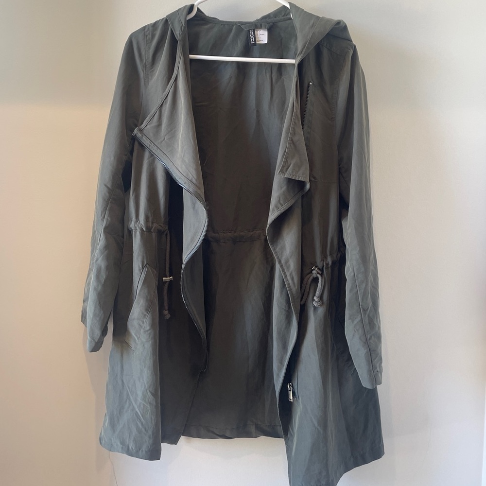 Olive Green H&M Flowy Jacket Fall Spring Hood Lightweight